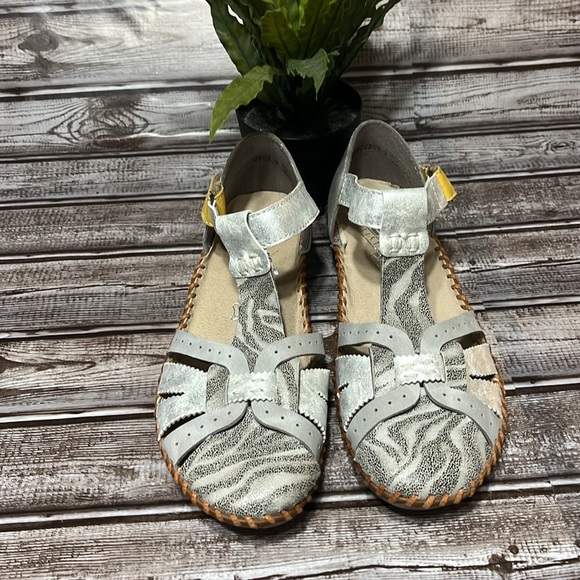 Rieker Silver Leather Closed in Sandal Shoe Women’s Size 39/8 - Picture 5 of 12